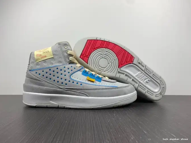 Rep LUCY Fog 2 Retro DN3802-001 Union Grey Jordan 0517